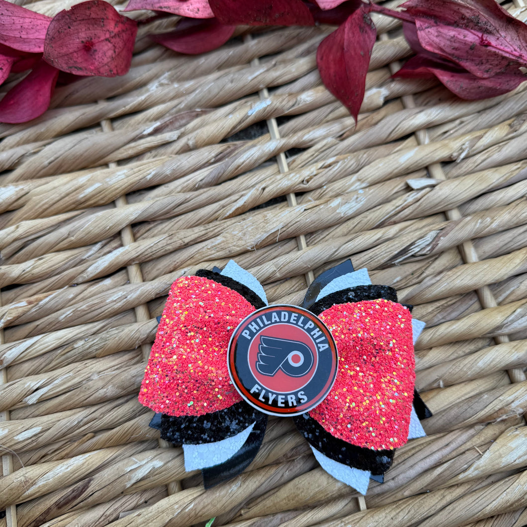 Chunky Glitter Orange Hockey 5in Mena w/ Center