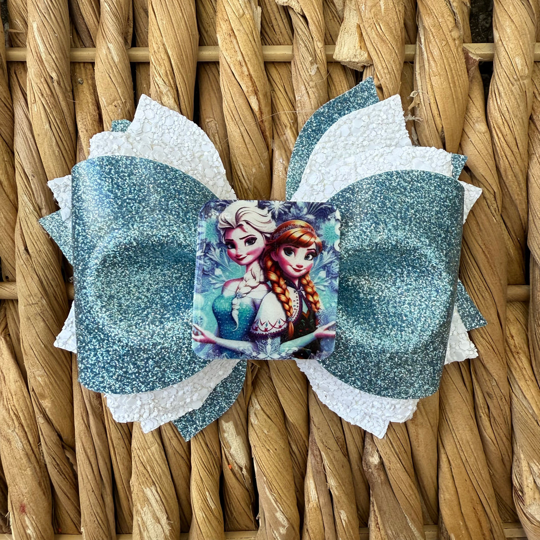 Sisters 5in Mena W/ Center